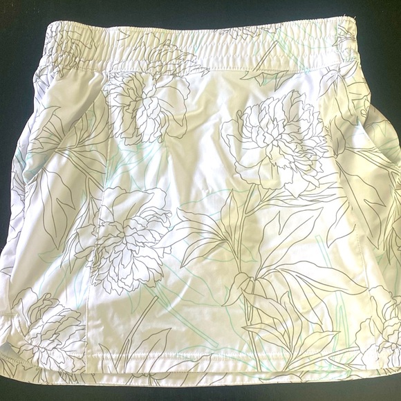 Columbia Pants - Columbia White w Tropical Flowers sz Sm fits like medium